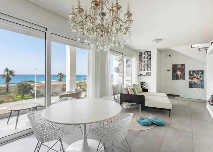 Luxury Front アパート トッレ・グランデ