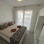 Luxury Front Apartmán *