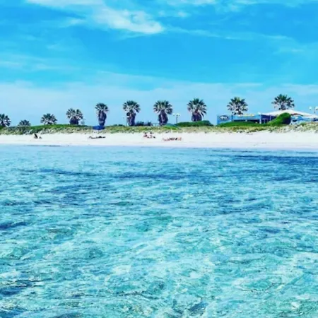 Luxury Beach Front Апартаменты