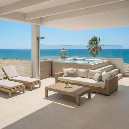 Luxury Front Torre Grande
