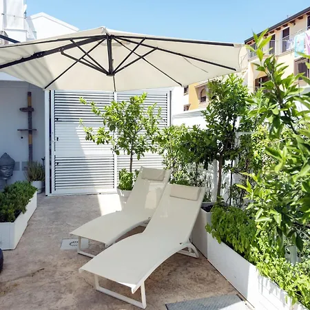 Apartament Luxury Front