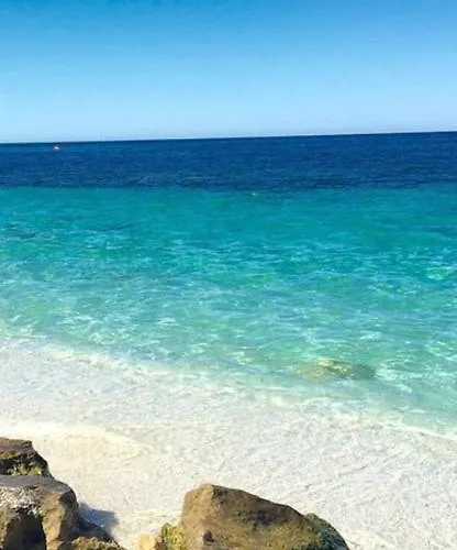 Luxury Beach Front Апартаменты