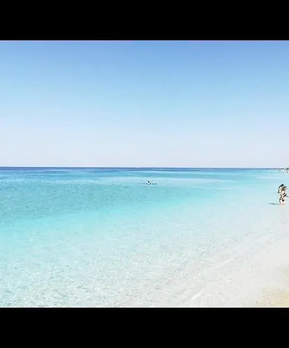 Апартаменты Luxury Beach Front